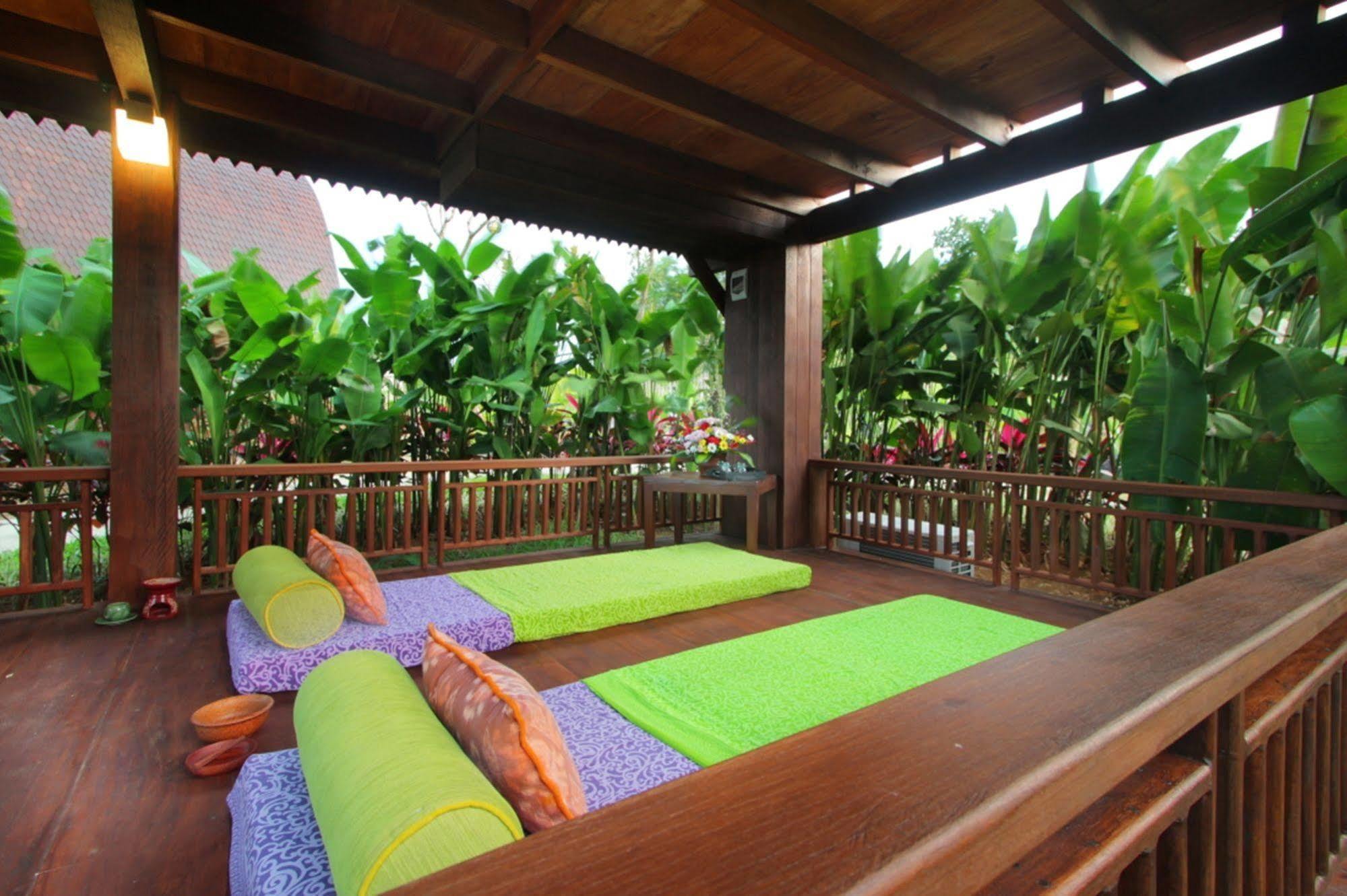 The Kirana Ungasan Villa Jimbaran Екстериор снимка